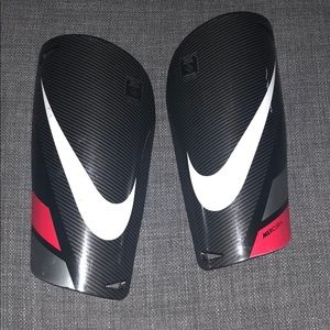 Nike shin guards